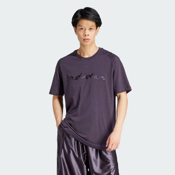 GRAPHIC TEE