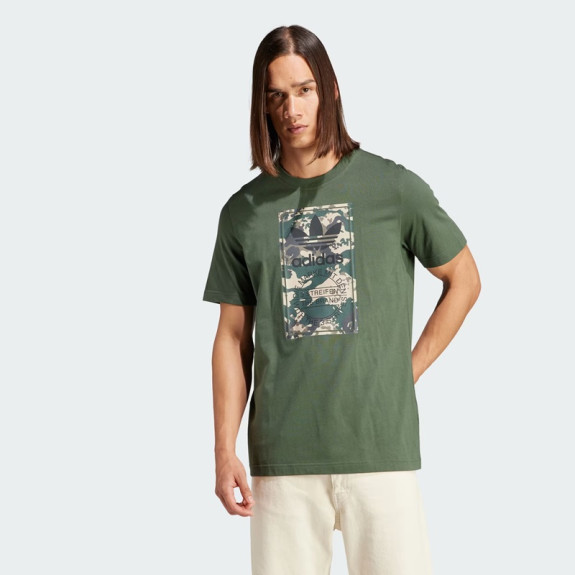 GRAPHICS CAMO TONGUE LABEL TEE