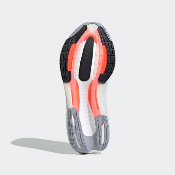 ULTRABOOST LIGHT SHOES