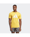 TRAIN ESSENTIALS FEELREADY LOGO TRAINING TEE