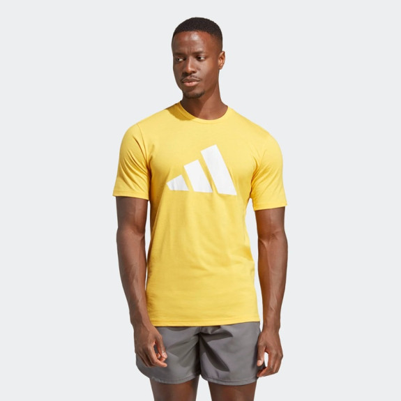 TRAIN ESSENTIALS FEELREADY LOGO TRAINING TEE