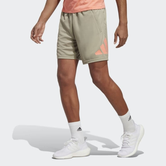 TRAIN ESSENTIALS LOGO TRAINING SHORTS