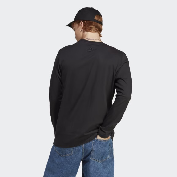 ESSENTIALS LONG SLEEVE TEE