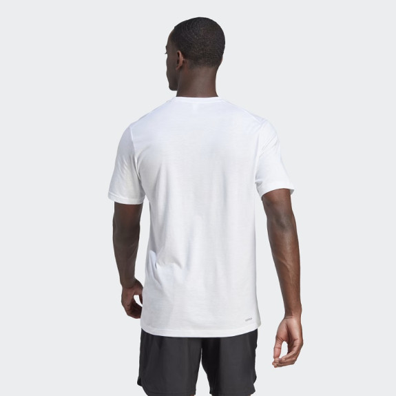 TRAIN ESSENTIALS FEELREADY LOGO TRAINING TEE