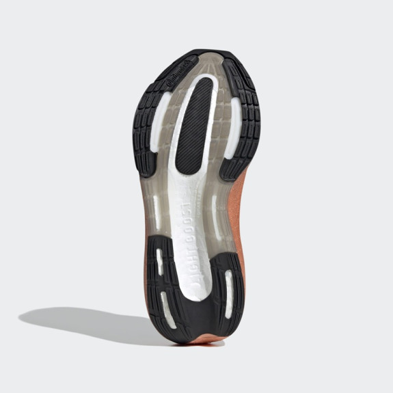 ULTRABOOST LIGHT SHOES