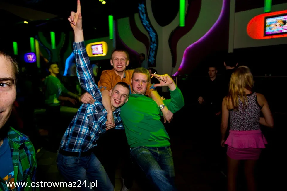 Seksualna noc w Malibu (zdjęcia)