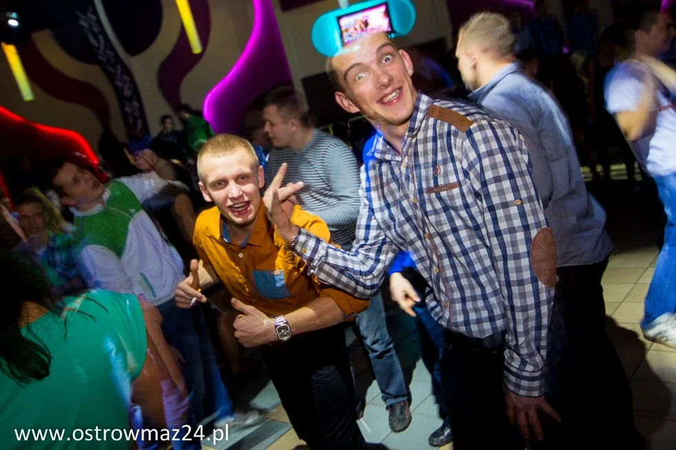 Seksualna noc w Malibu (zdjęcia)