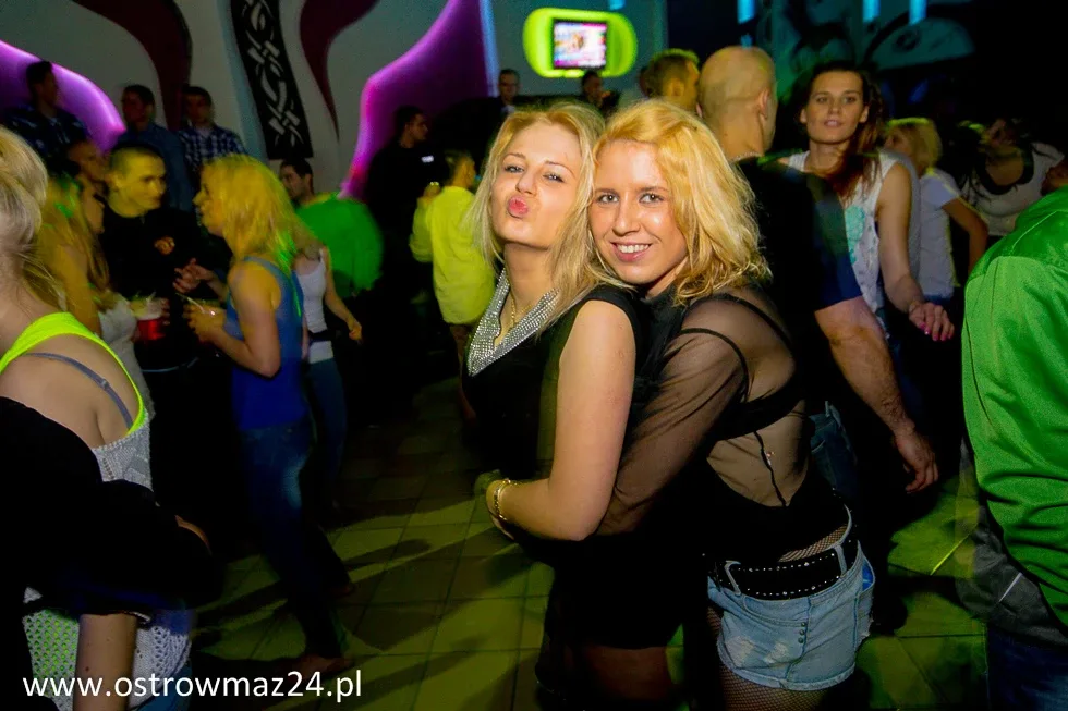 Seksualna noc w Malibu (zdjęcia)