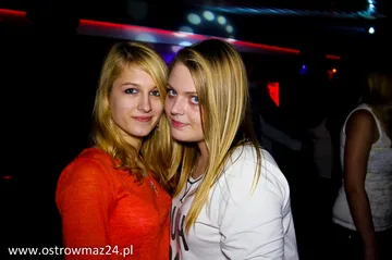 Seksualna noc w Malibu (zdjęcia)