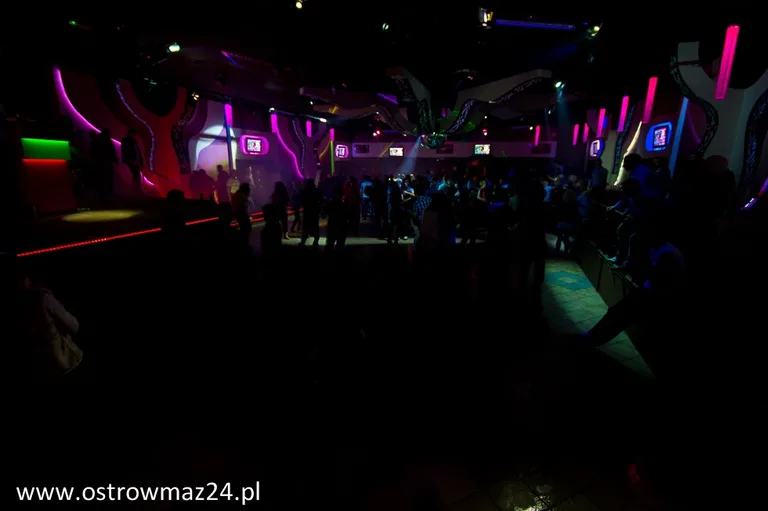 Seksualna noc w Malibu (zdjęcia)