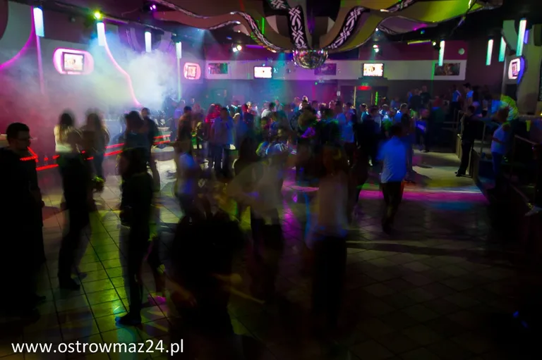 Seksualna noc w Malibu (zdjęcia)