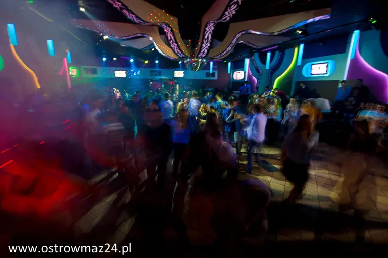 Seksualna noc w Malibu (zdjęcia)