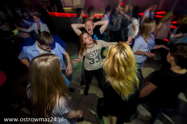 Seksualna noc w Malibu (zdjęcia)