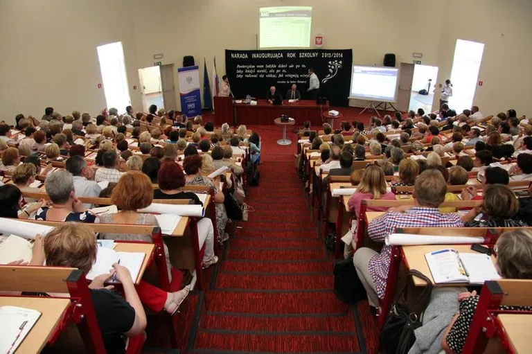 Szkoły gotowe na przyjęcie 6-latków (zdjęcia, wideo)