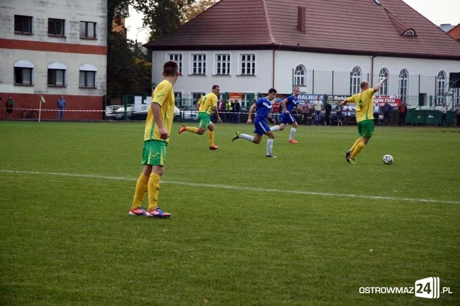 Ostrovia pewnie zwycięża przy Warchalskiego (zdjęcia, wideo)