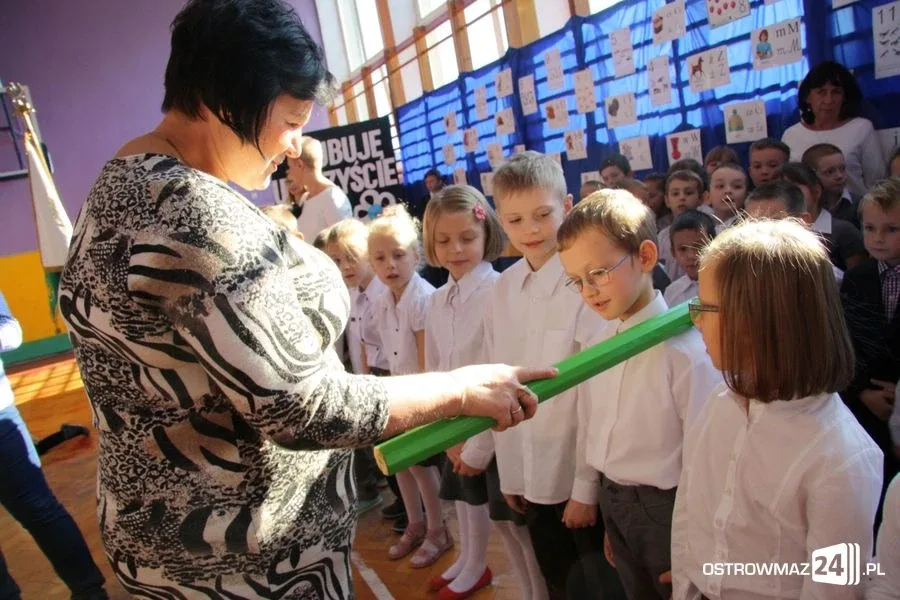 Ślubowanie pierwszaków w Trójce (zdjęcia)