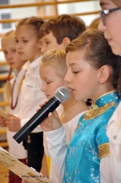 XIV Dzień Papieski w SP nr 1 (zdjęcia)