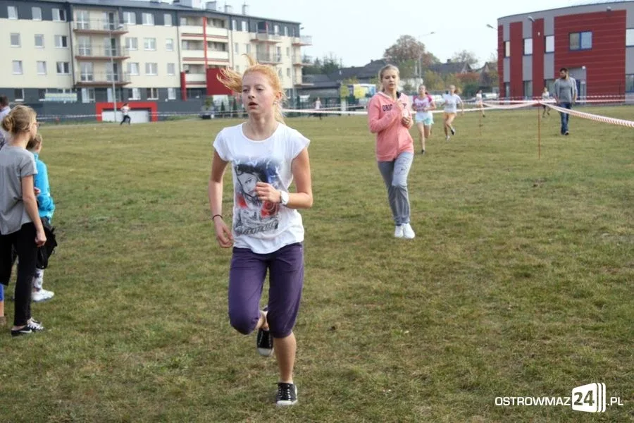Ostrowianie rywalizowali przy stawie (zdjęcia)