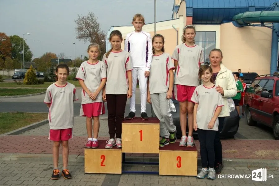 Ostrowianie rywalizowali przy stawie (zdjęcia)