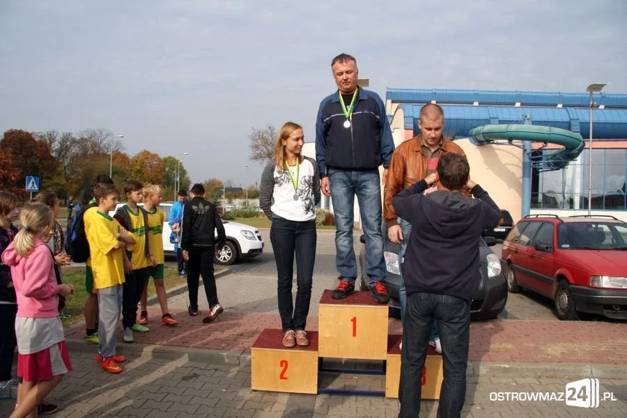 Ostrowianie rywalizowali przy stawie (zdjęcia)