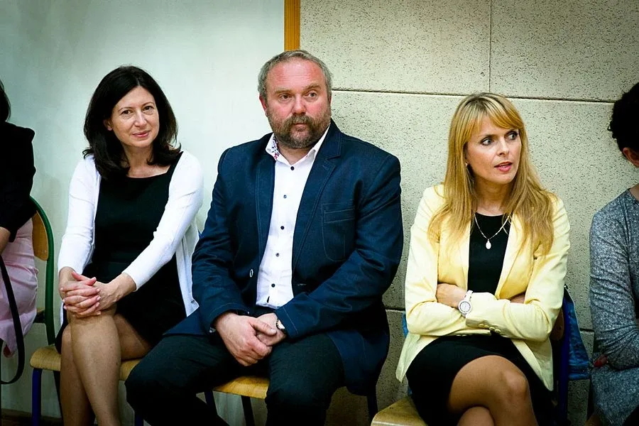 Uroczystość ślubowania klas pierwszych w SP nr 1 (zdjęcia)