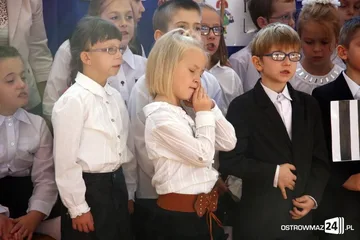 Ślubowanie pierwszaków w Trójce (zdjęcia)