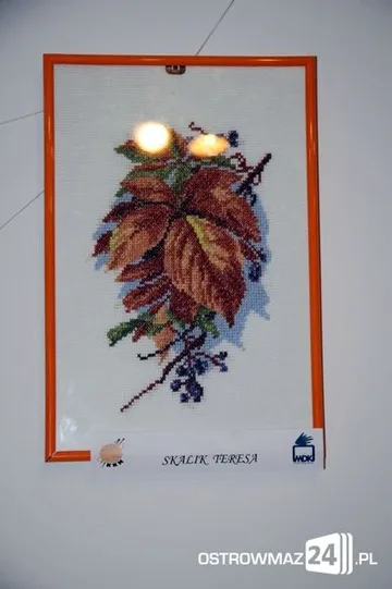 Piękno jesieni w hafcie krzyżykowym (zdjęcia)