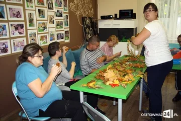 Niepełnosprawni ćwiczyli i robili bukiety (zdjęcia)