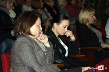 Jak ustrzec dzieci przed używkami? (zdjęcia)