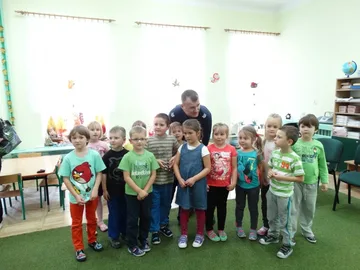 Ostrowscy policjanci odwiedzili dzieci (zdjęcia)