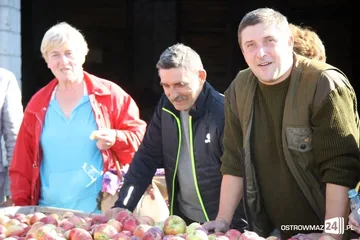 Zerwali ponad dwie tony jabłek (zdjęcia)