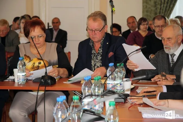 Trudne pytanie radnego Listwona na sesji (zdjęcia)