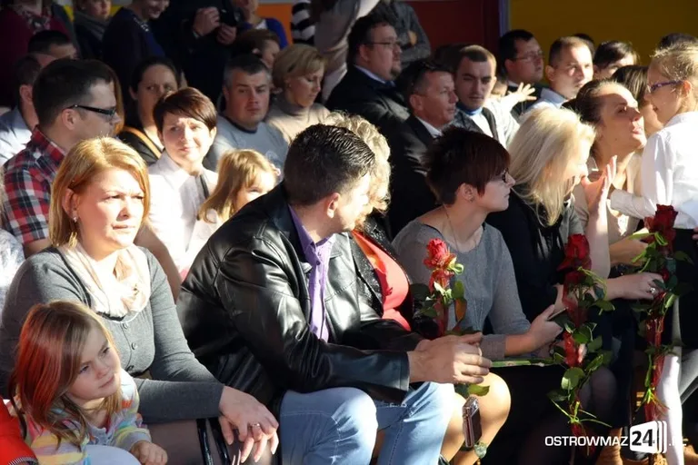 Ślubowanie pierwszaków w Trójce (zdjęcia)