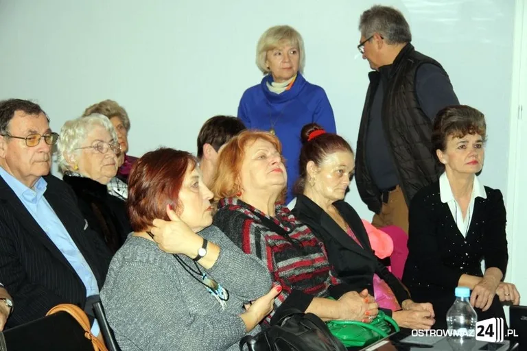 Wykład o dzikiej róży i witaminie C (zdjęcia)