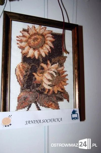 Piękno jesieni w hafcie krzyżykowym (zdjęcia)