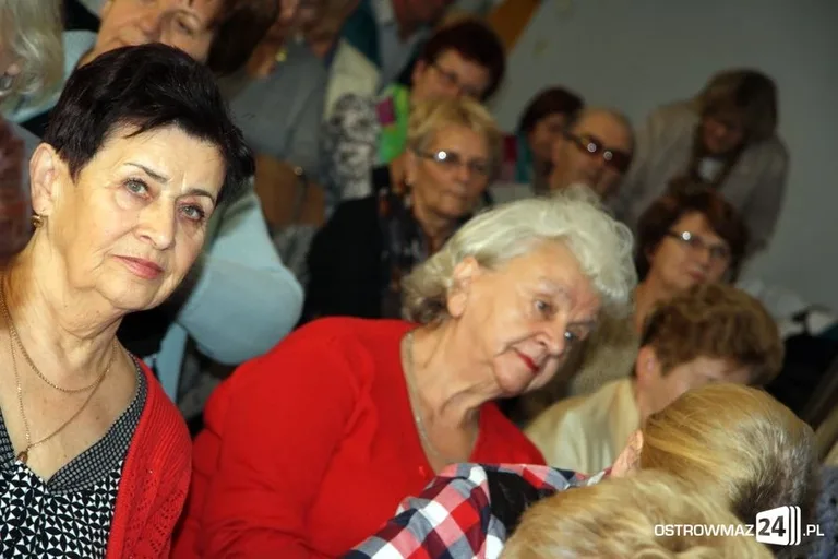 Wykład o dzikiej róży i witaminie C (zdjęcia)