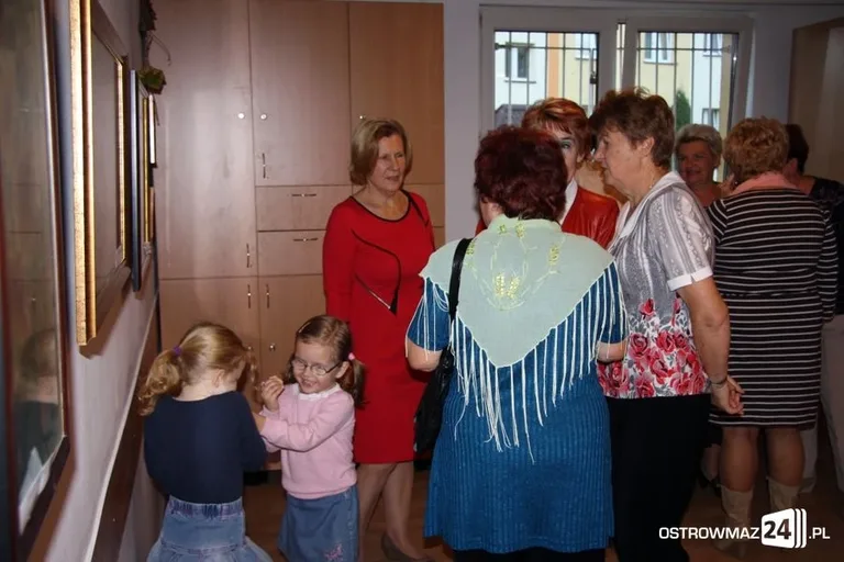 Piękno jesieni w hafcie krzyżykowym (zdjęcia)
