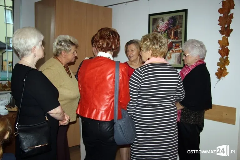 Piękno jesieni w hafcie krzyżykowym (zdjęcia)