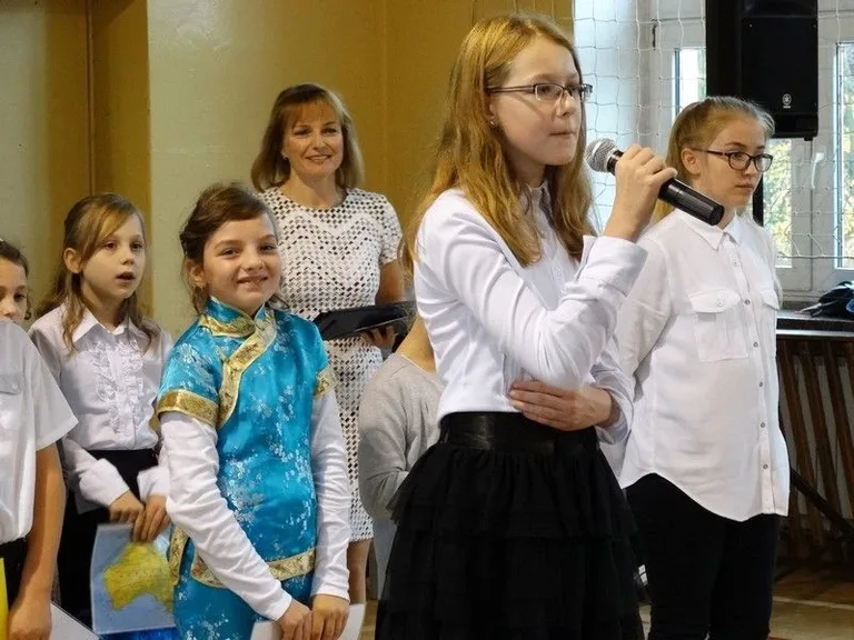 XIV Dzień Papieski w SP nr 1 (zdjęcia)