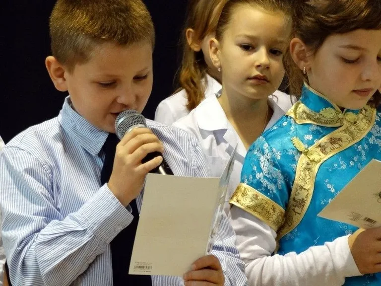 XIV Dzień Papieski w SP nr 1 (zdjęcia)