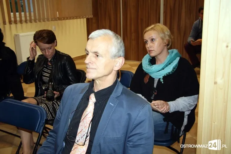 Spór o klauzulę sumienia (zdjęcia)