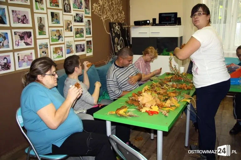 Niepełnosprawni ćwiczyli i robili bukiety (zdjęcia)