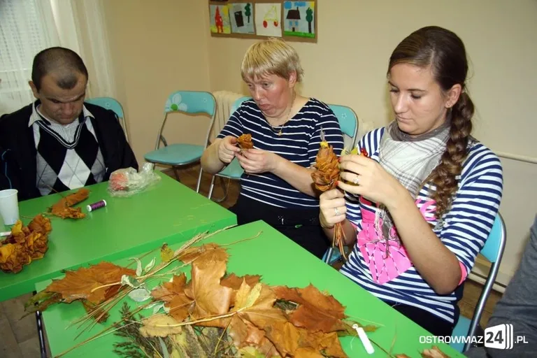 Niepełnosprawni ćwiczyli i robili bukiety (zdjęcia)