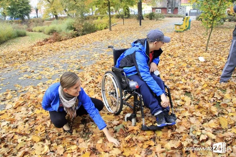 Niepełnosprawni ćwiczyli i robili bukiety (zdjęcia)