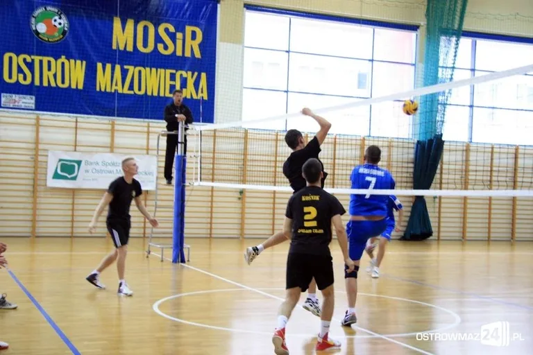 Pierwsza kolejka ligi siatkowej (zdjęcia)
