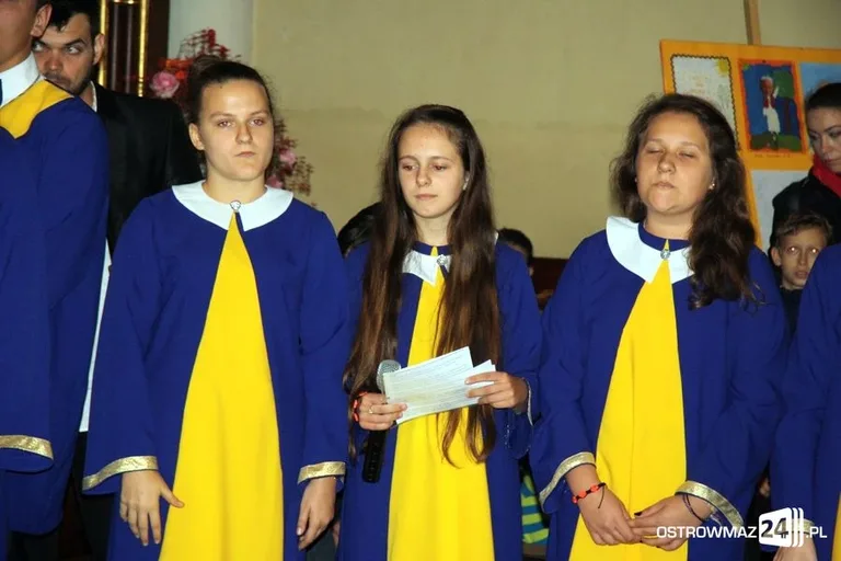 Ostrowianie obchodzili Dzień Papieski (zdjęcia)