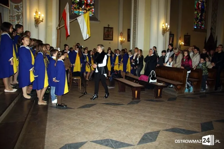 Ostrowianie obchodzili Dzień Papieski (zdjęcia)