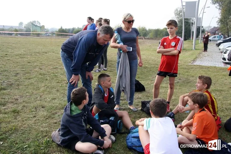 Ostrowianie rywalizowali przy stawie (zdjęcia)