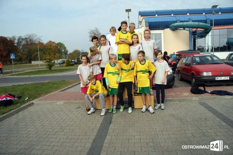 Ostrowianie rywalizowali przy stawie (zdjęcia)