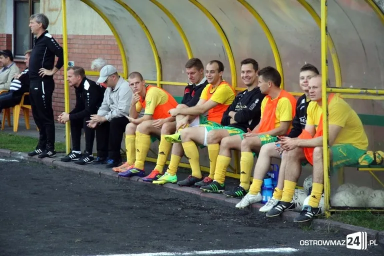 Ostrovia pewnie zwycięża przy Warchalskiego (zdjęcia, wideo)